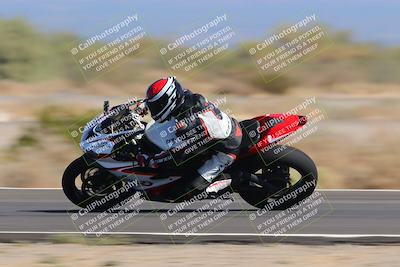 media/Oct-09-2022-SoCal Trackdays (Sun) [[95640aeeb6]]/Turn 15 Inside Distant Pans (1145am)/